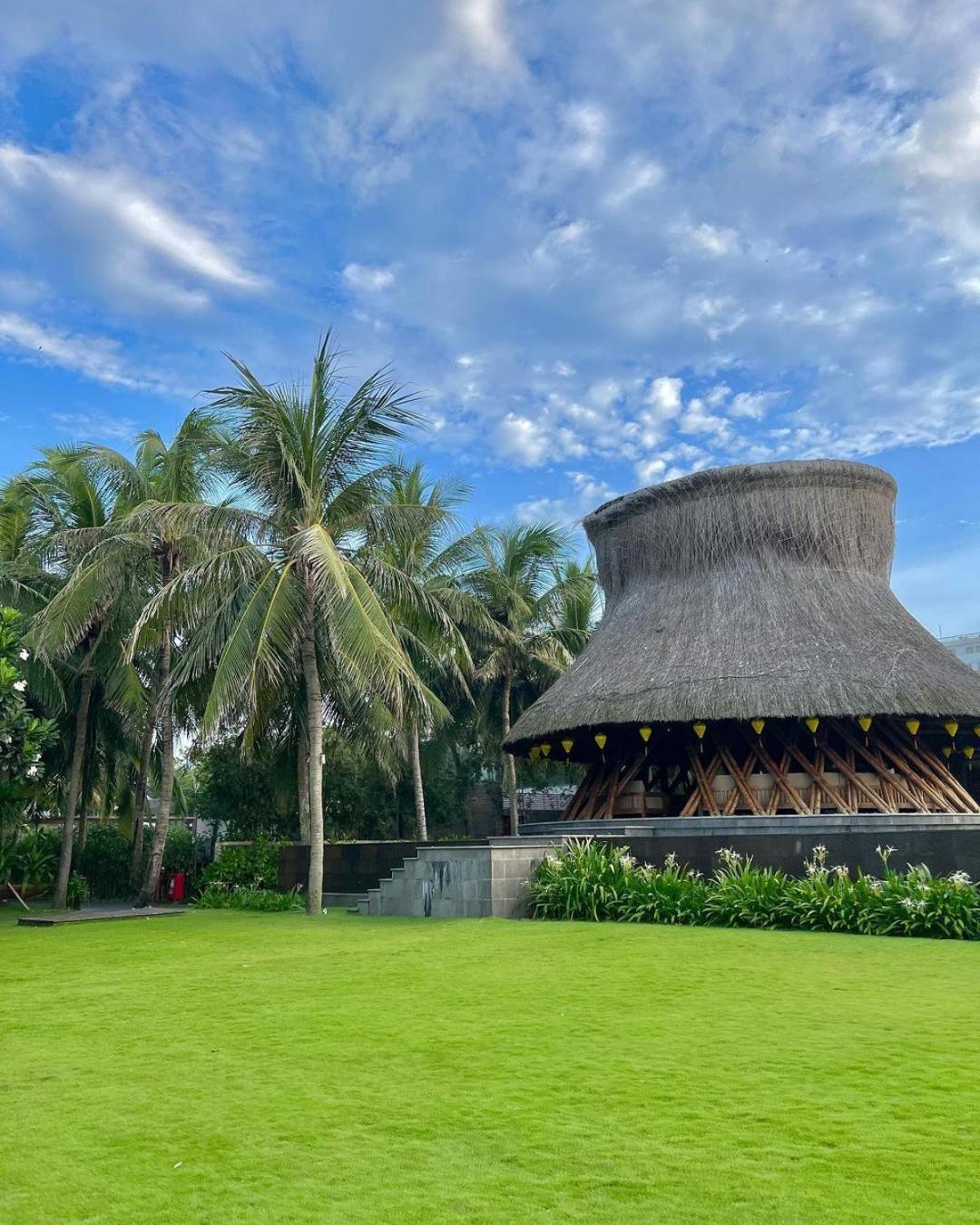 Naman Retreat Hotel Da Nang Bagian luar foto